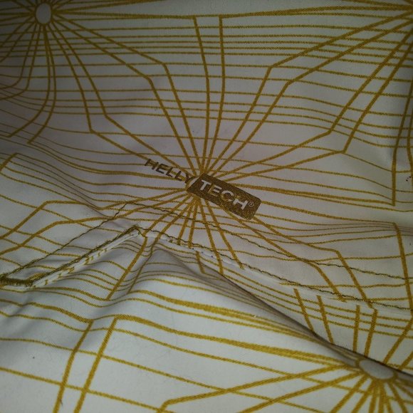 Helly Hansen, Helly Tech® Fabric Technology, Anorak, Size XL - Picture 8 of 16